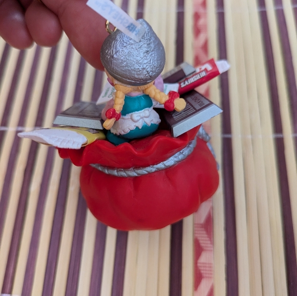 Vintage 1999 Hershey's Christmas Ornament Santa's Checklist *Rare* 90s, Y2K - Picture 4 of 5